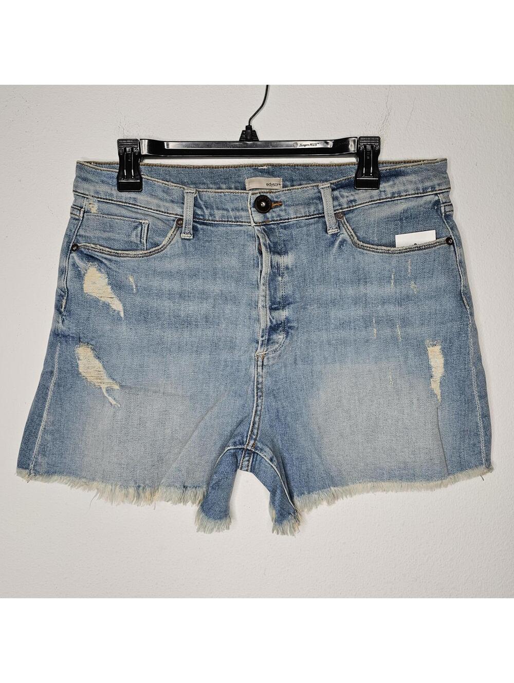 NWT Edyson Women's Light Park Wash/Distressed Shorts Size 31